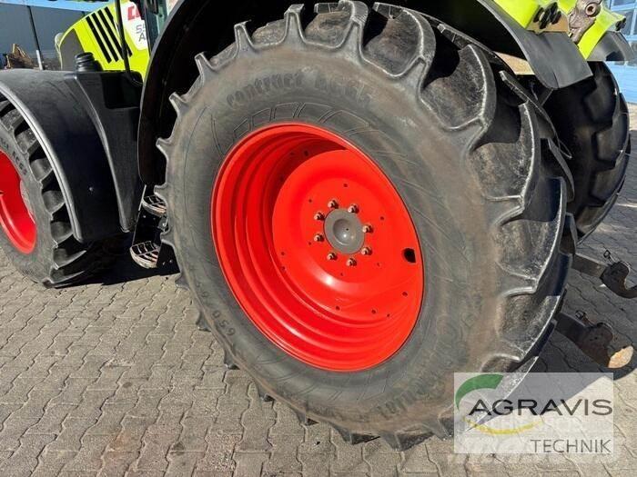 CLAAS ARION 550 CEBIS Traktoren