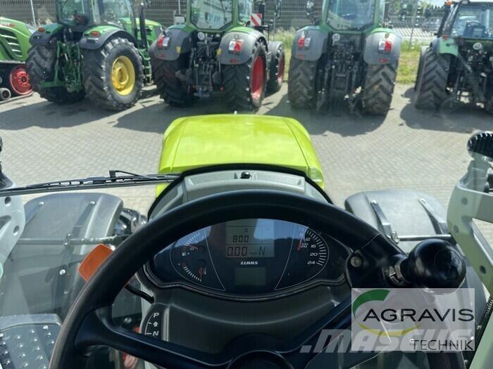 CLAAS AXION 830 CEBIS Traktoren