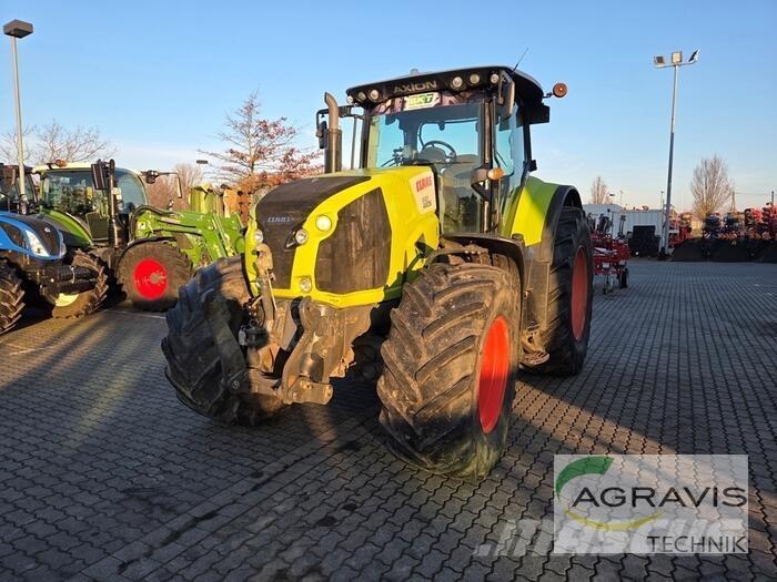 CLAAS AXION 840 CEBIS Traktoren