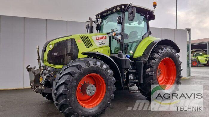 CLAAS AXION 850 Traktoren