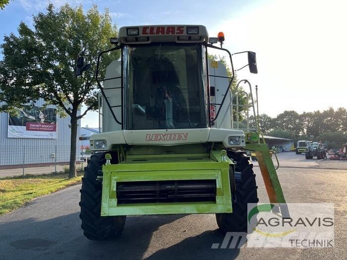 CLAAS LEXION 450 Mähdrescher