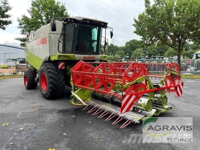 CLAAS LEXION 530 Mähdrescher