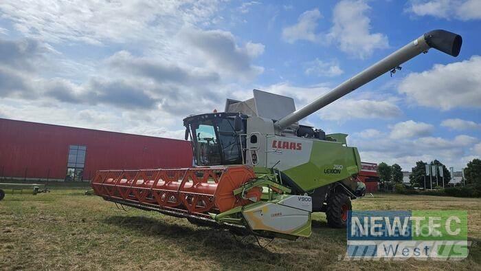 CLAAS LEXION 750 Mähdrescher
