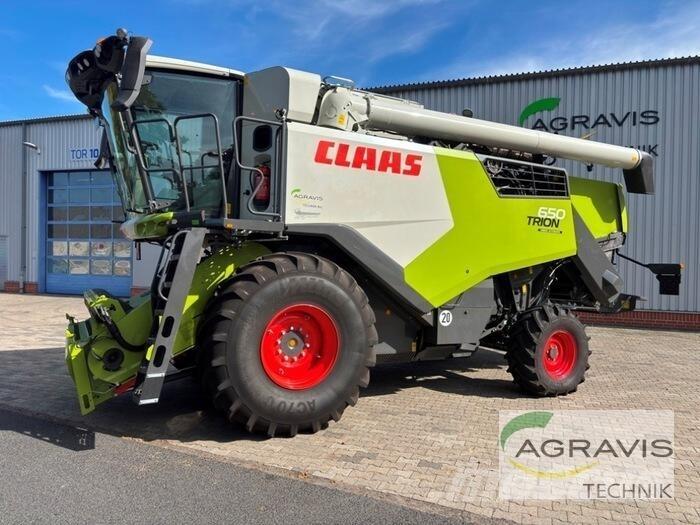 CLAAS TRION 650 Mähdrescher