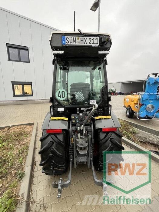 Fendt 211 V Vario Gen3 Traktoren