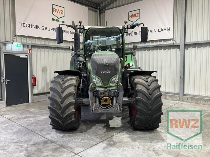 Fendt 700 Vario S4 Traktoren