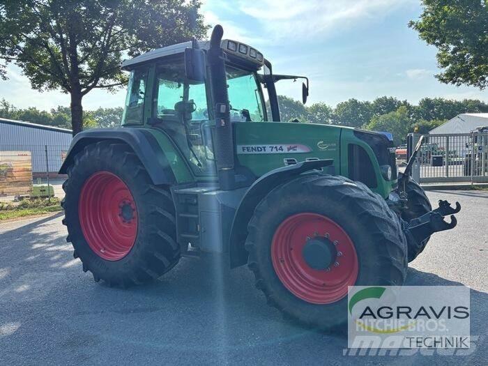 Fendt 714 VARIO Traktoren