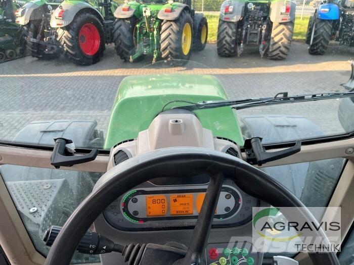 Fendt 718 VARIO S4 Traktoren