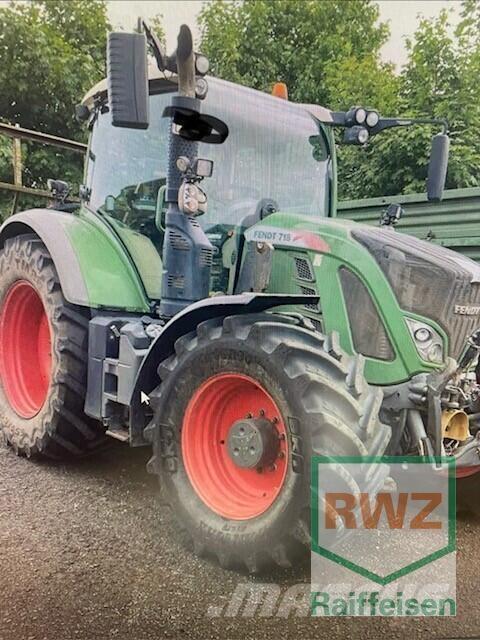 Fendt 718 Vario SCR Traktoren