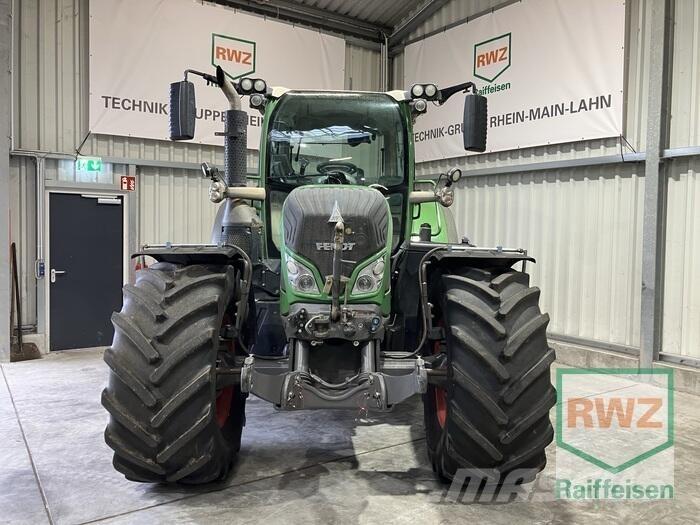 Fendt 724 Vario Traktoren