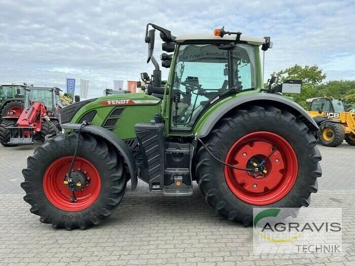 Fendt 724 VARIO GEN-6 Traktoren