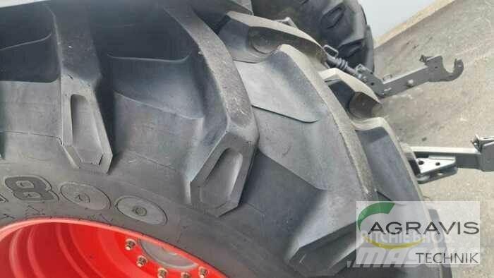 Fendt 724 VARIO S4 Traktoren