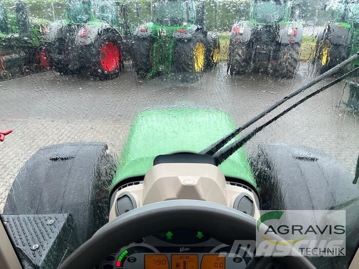 Fendt 724 VARIO SCR Traktoren