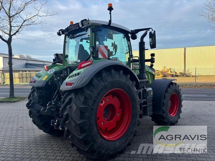 Fendt 728 VARIO GEN-7 Traktoren