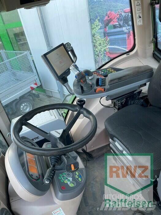 Fendt 828 Vario Traktoren