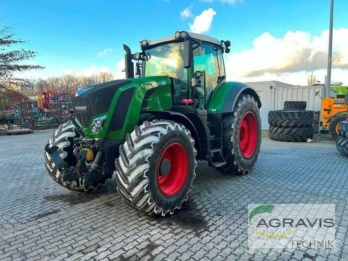 Fendt 828 VARIO S4 Traktoren