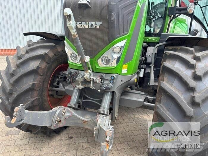 Fendt 828 VARIO S4 Traktoren