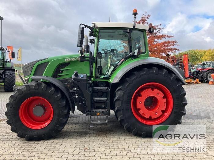 Fendt 828 VARIO S4 Traktoren