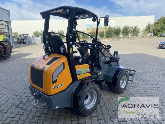 GiANT G2200E Radlader