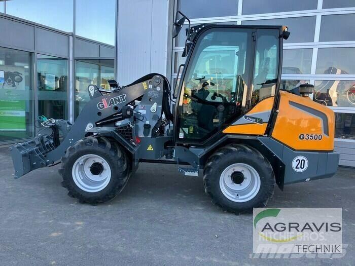 GiANT G3500 Radlader
