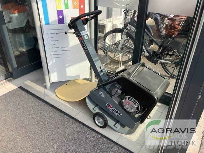 GiANT GPR3558D Sonstige Baumaschinen