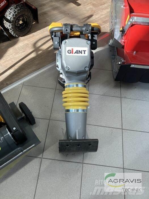 GiANT GR580G Sonstige Baumaschinen