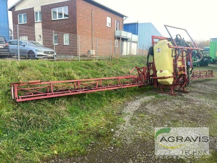 Hardi MEGA 1000 LTR. Anhängespritzen