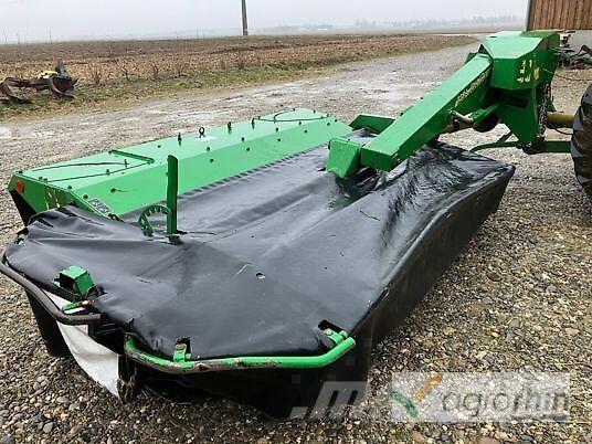 John Deere 328 A Mäher