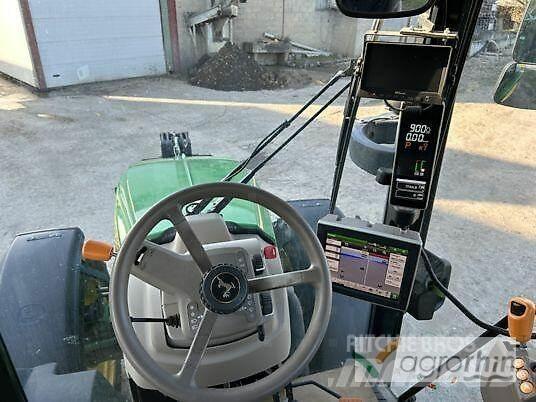 John Deere 5100R Traktoren