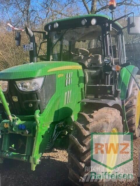 John Deere 6115 M Traktoren
