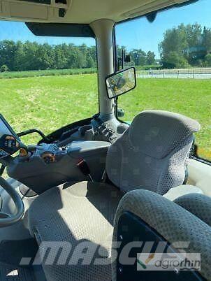 John Deere 6130R Traktoren