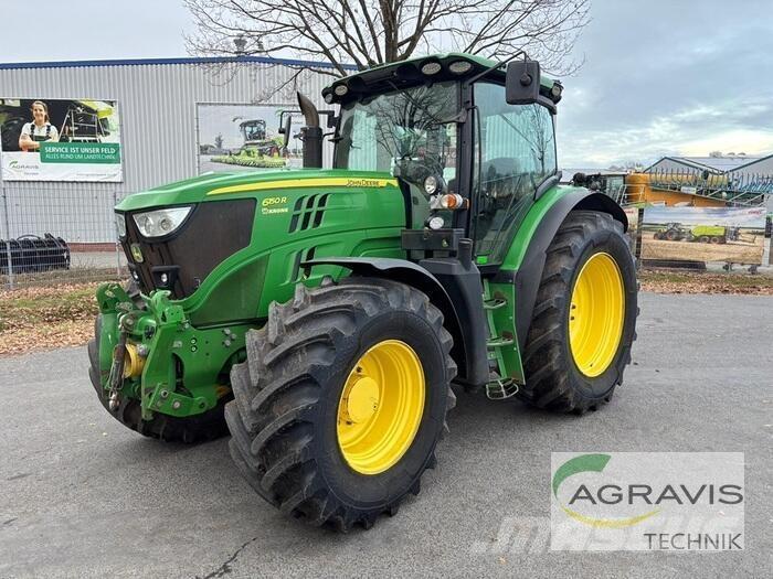 John Deere 6150 R Traktoren