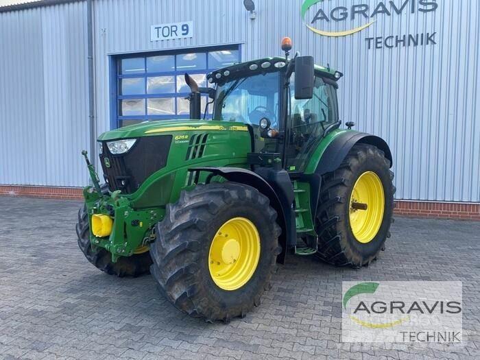 John Deere 6215 R Traktoren