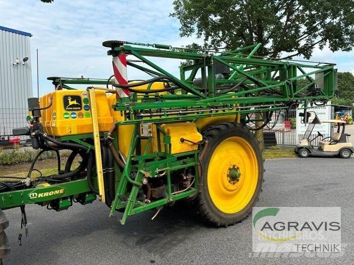 John Deere 632 Anhängespritzen