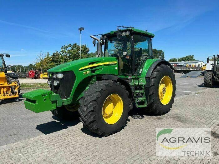 John Deere 7830 Traktoren