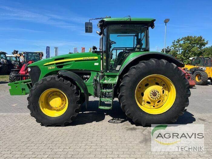 John Deere 7830 Traktoren