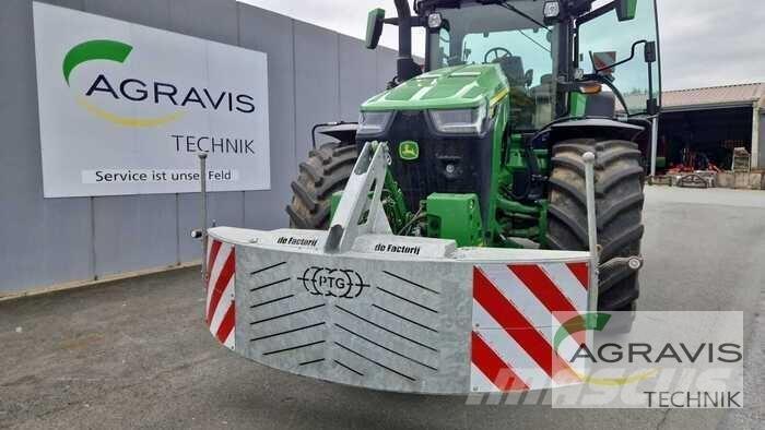 John Deere 8R 310 Traktoren