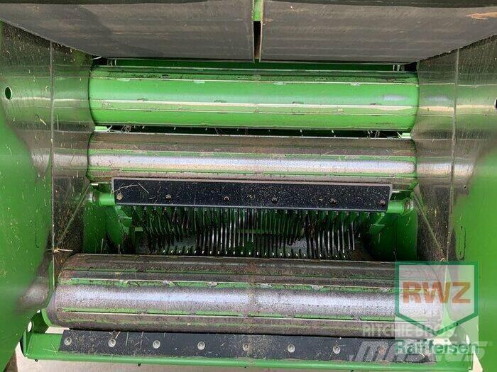 John Deere 990 Rundballenpressen