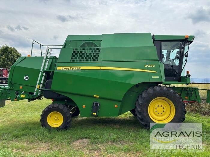 John Deere W 330 Mähdrescher