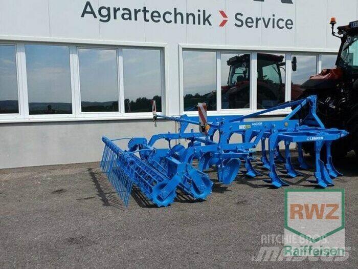 Lemken Karat 9 / 300 Grubber