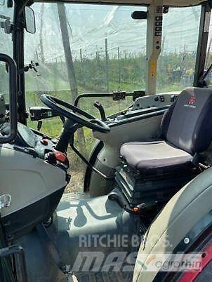 Massey Ferguson 3710 F Traktoren