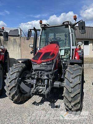 Massey Ferguson 5S115 Traktoren