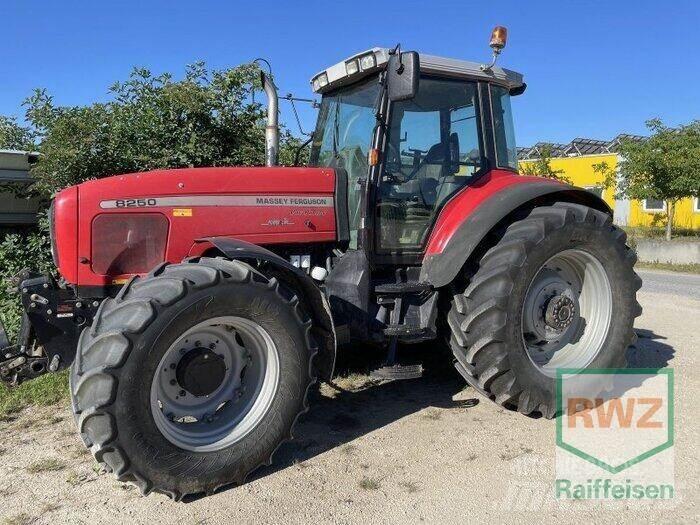 Massey Ferguson 8250-4 Traktoren