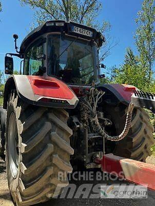 Massey Ferguson 8S 285 Traktoren