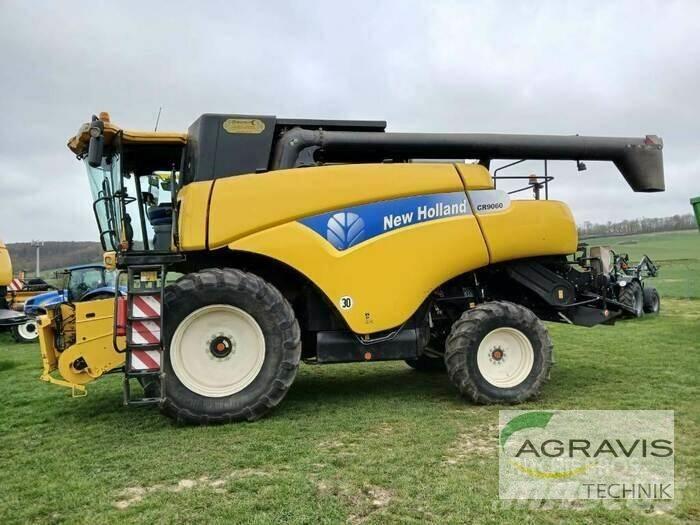 New Holland CR 9060 Mähdrescher
