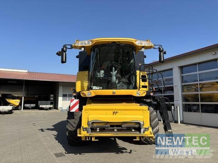 New Holland CX 8060 Mähdrescher