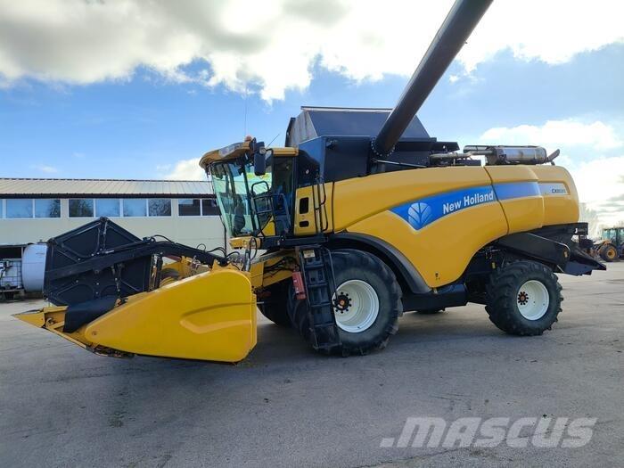 New Holland CX 8080 Mähdrescher