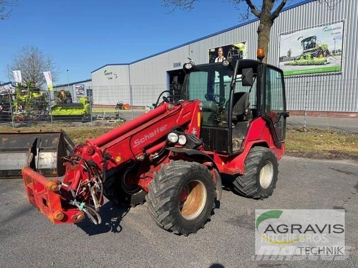Schäffer 460 T Radlader