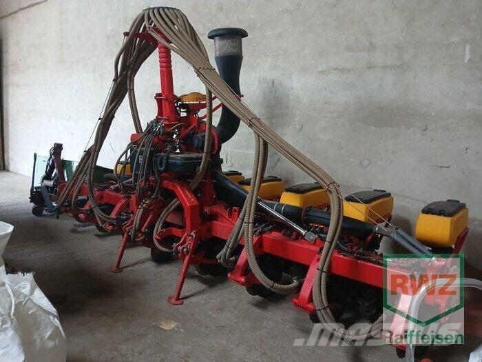 Väderstad Tempo TPF 8 Drillmaschinen