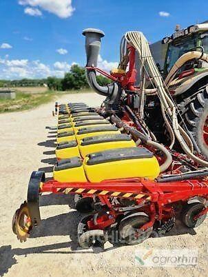 Väderstad TEMPO V11 Drillmaschinen